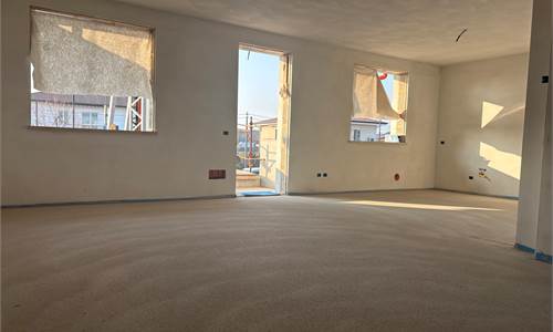 QUADRILOCALE NUOVO SU UNICO PIANO ABITATIVO