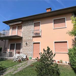 4 o più locali In Vendita a Villafranca di Verona