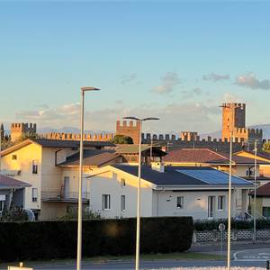 3 locali In Vendita a Villafranca di Verona