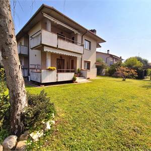 4 o più locali In Vendita a Villafranca di Verona