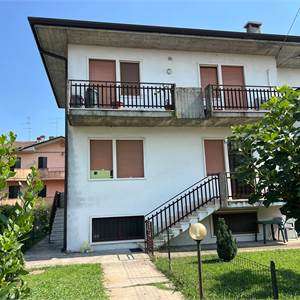 3 locali In Vendita a Nogarole Rocca