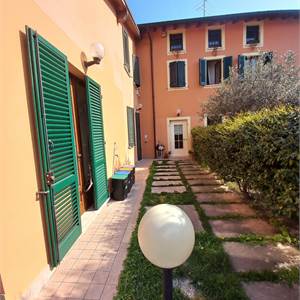 Porzione di Casa In Vendita a Valeggio sul Mincio
