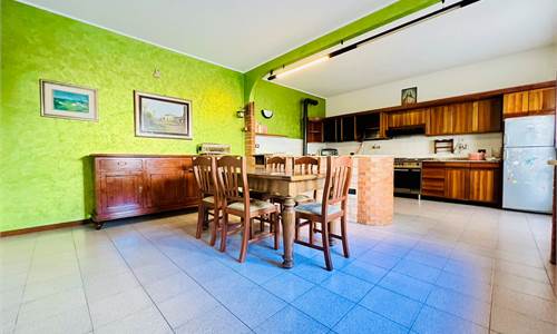 CASA TERRACIELO INDIPENDENTE CON GARAGE TRIPLO!