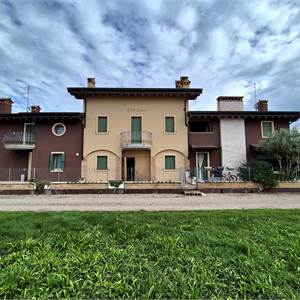 Villetta schiera In Vendita a Villafranca di Verona