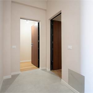 2 locali In Vendita a Verona