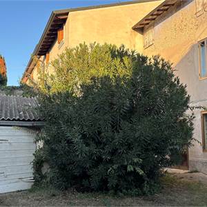 Rustico/Casale In Vendita a Villafranca di Verona