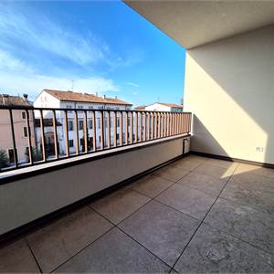 4 o più locali In Vendita a Villafranca di Verona