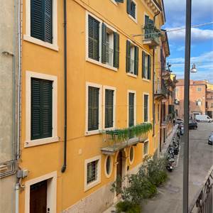 Appartamento In Affitto a Verona