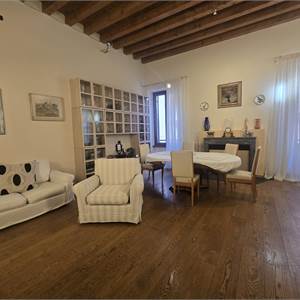 Appartamento In Vendita a Verona