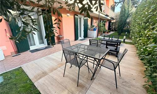 PPARTAMENTO CON GIARDINO E TAVERNA – RECENTE E ARREDATO