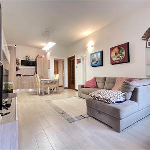 3 locali In Vendita a Villafranca di Verona