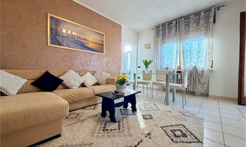 AMPIO APPARTAMENTO ARREDATO CON TERRAZZO ABITABILE !