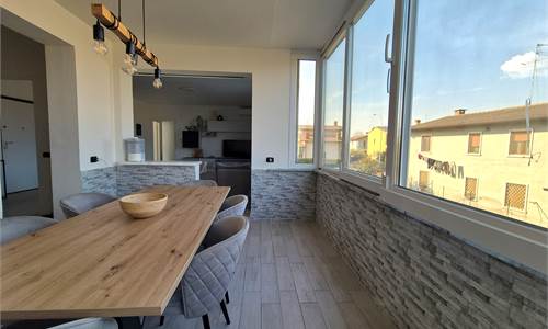 QUADRILOCALE CON DOPPI SERVIZI - CLASSE ENERGETICA A2 !!