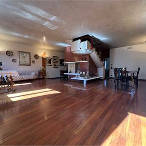 4 o più locali In Vendita a Villafranca di Verona