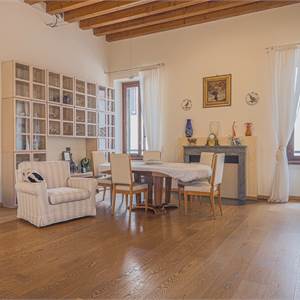 Appartamento In Vendita a Verona