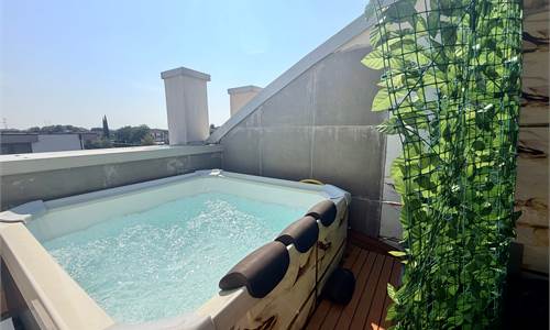 MODERNO DUPLEX CON TERRAZZI E GARAGE DOPPIO !!