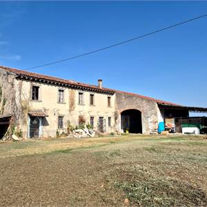 Casa singola In Vendita a Nogarole Rocca